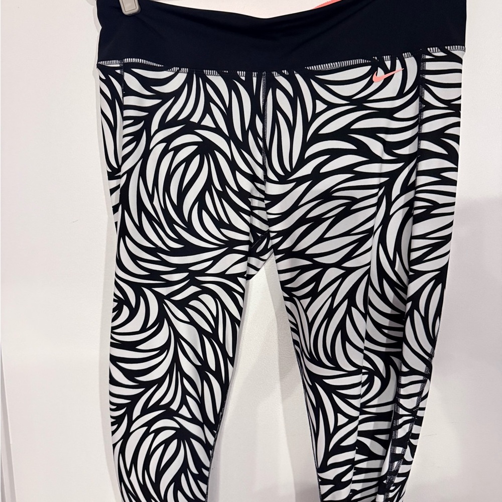 Nike Coral Activewear